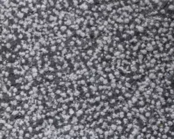 Basalte noir du Vietnam en finition bouchardée