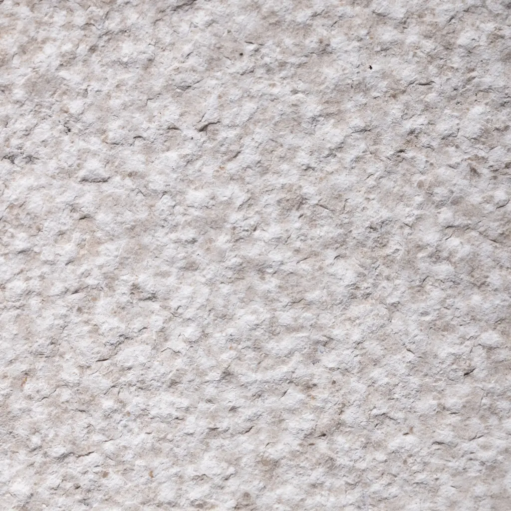 Calcaire beige VB en finition bouchardée
