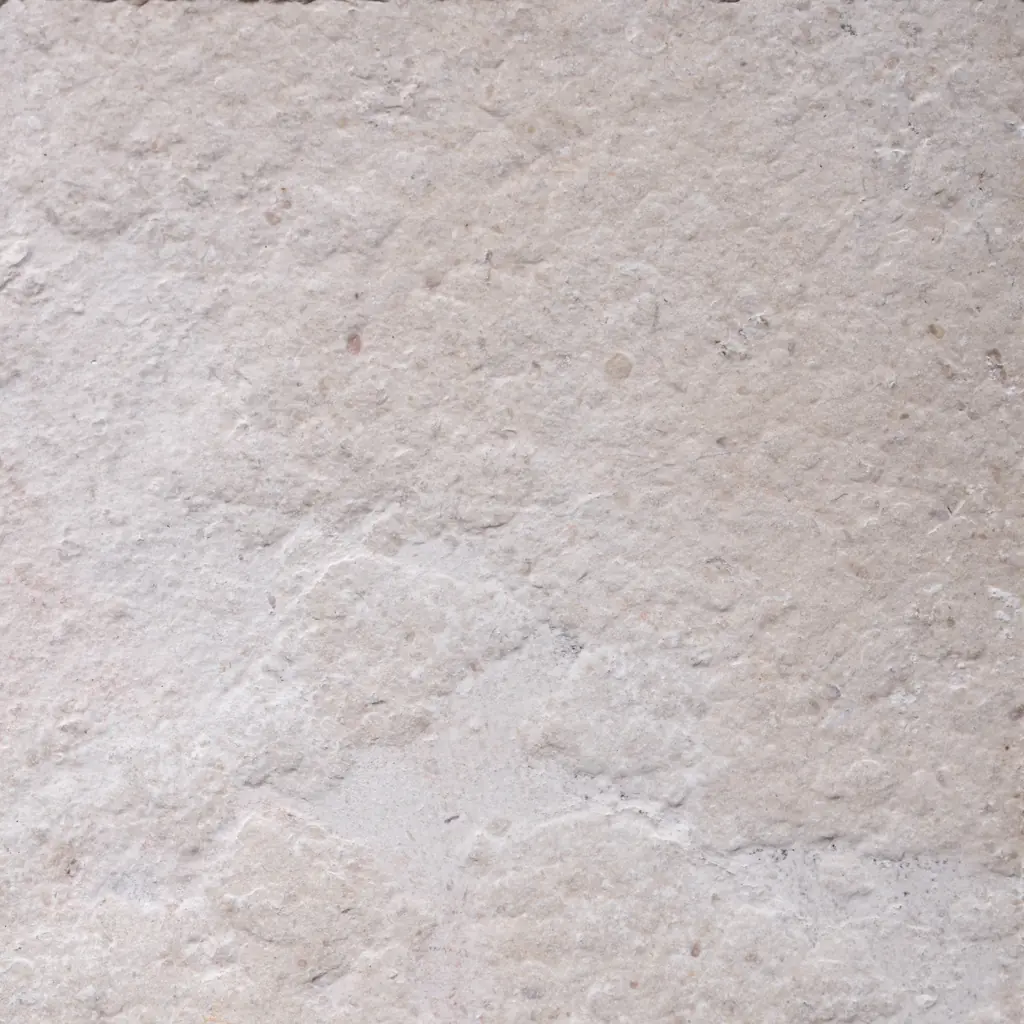 Calcaire beige VB en finition flammée
