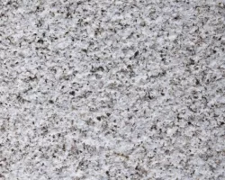 Granit gris beige Fève en finition grenaillée