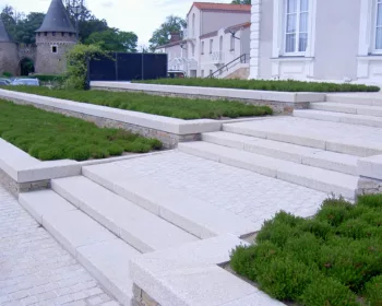 Pièce spéciale en pierre naturelle